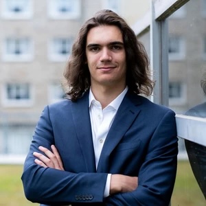 Dylan van Eeden wins Malcolm Stott TA Award for winter 2025 term.